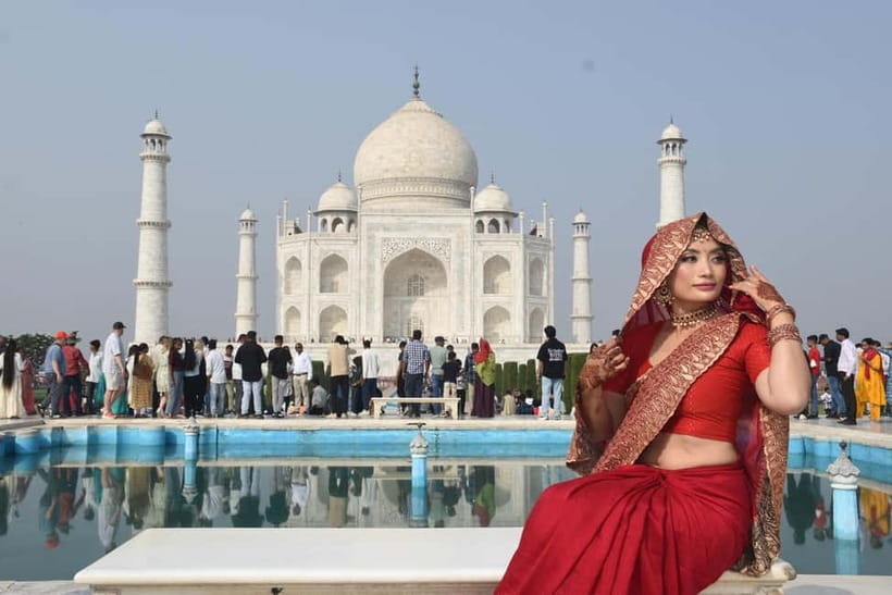 From Delhi: Taj Mahal & Agra Private Tour with 5<em> Lunch – Key highlights to know before you go’ /></p>
<ul>
<li><strong>Door-to-door private pickup</strong> from many Delhi-area locations keeps your morning stress low</li>
<li><strong>Skip-the-line Taj Mahal entry</strong> plus a <strong>battery bus</strong> from the parking area cuts walking time</li>
<li><strong>Guided Taj Mahal walkthrough</strong> with real story-telling (and help with great photos from guides like Faisal Khan)</li>
<li><strong>Agra Fort + Baby Taj</strong> in a tight loop that avoids aimless wandering</li>
<li><strong>Mehtab Bagh</strong> for the Taj Mahal view across the Yamuna River</li>
<li><strong>Optional 5-star hotel buffet lunch</strong> that’s actually part of the plan, not an afterthought</li>
</ul>
<h2 id="taj-mahal-guided-and-efficient-skip-the-line-without-feeling-rushed">Taj Mahal, guided and efficient: skip-the-line without feeling rushed</h2>
<p><img width="820" height="615" decoding="async" src=