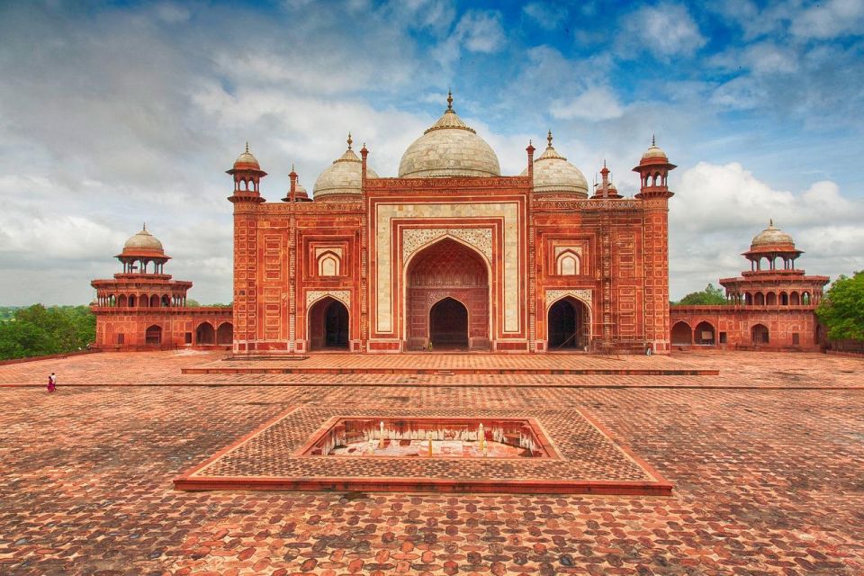 From Delhi: Taj Mahal Sunrise & Agra Fort Guided Day Trip - The Delhi-to-Agra Drive: Private, Air-Conditioned, and Actually Useful