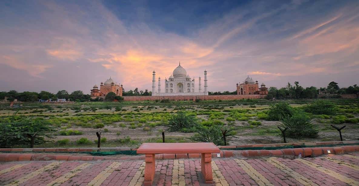 From Delhi: Taj Mahal Sunrise & Agra Private Day Trip - Taj Mahal at sunrise: the view and the story
