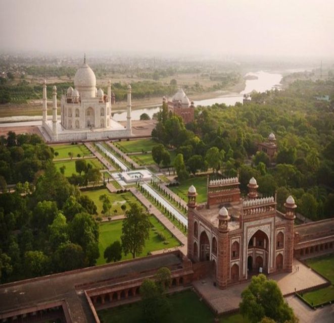 From Delhi: Taj Mahal Sunrise and Agra Fort Private Day Trip - Dress code, comfort tips, and who should sit this one out