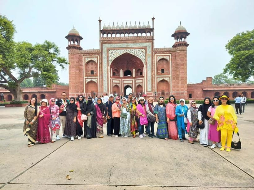 From Jaipur: Taj Mahal, Agra Fort, Baby Taj Day Trip by Car - Quick take before you book