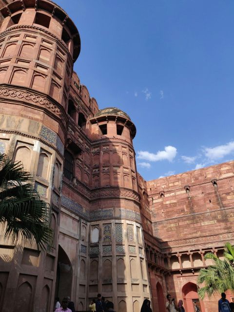 From Jaipur: Taj Mahal Sunrise Tour with Delhi Drop-Off - Private guide + car: the difference between stress and smooth