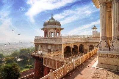 From Mumbai: Same Day Taj Mahal, Agra Tour with Flights - From Mumbai to Delhi to Agra: The Private-Driver Convenience