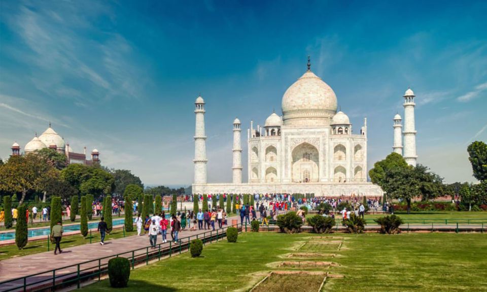 From New Delhi: 2-Day Taj Mahal Sunrise and Sunset Tour - Why a private Taj Mahal sunrise and sunset tour from Delhi feels different