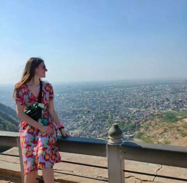 From New Delhi: Jaipur Private Day Trip with Guide - City Palace and Museum: jewels, costumes, and the stories in between