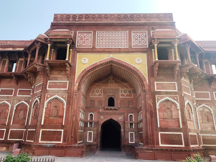 From New Delhi : Tajmahal Tour by Train All Inclusive - Agra Fort: Mughal power in stone and arches
