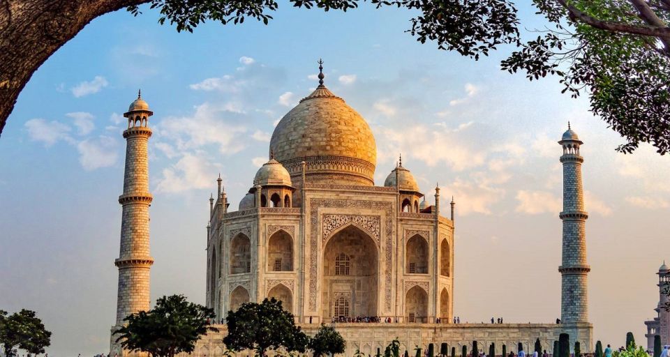 From Rishikesh: 2 Days Taj Mahal Agra Tour - The Road Trip: 400 km and 7 Hours You Should Expect