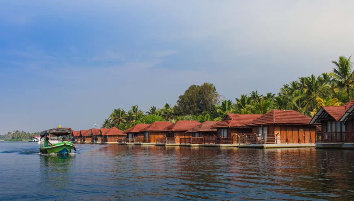 From Trivandrum: Kanyakumari and Poovar Private Day Tour - Who this tour suits best (and who should choose differently)