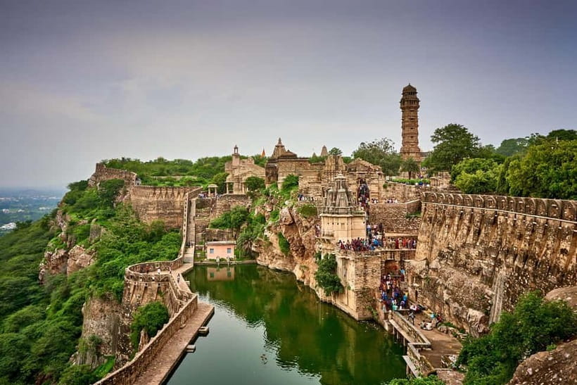 From Udaipur: Chittorgarh Fort Trip with Pushkar Drop-off - Key highlights at a glance