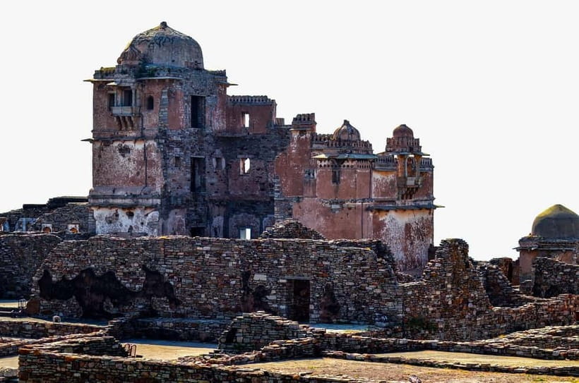 From Udaipur: Chittorgarh Fort Trip with Pushkar Drop-off - Ending in Pushkar: a holy-town reset after the fort