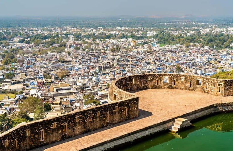 From Udaipur: Chittorgarh Fort Trip with Pushkar Drop-off - Getting from Udaipur: private, air-conditioned, and door-to-door