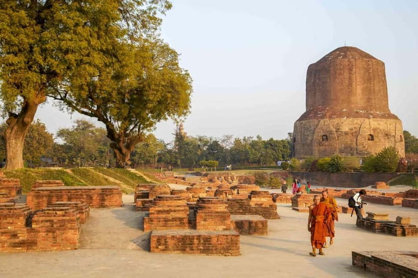 From Varanasi: A Full-Day Tour of Varanasi's Spiritual Heart - Kashi Vishwanath Temple: Lord Shiva’s Pilgrimage Core