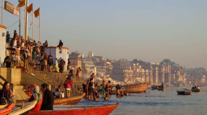 From Varanasi: A Full-Day Tour of Varanasi's Spiritual Heart - Manikarnika Ghat: The Hard Part You Should Know About