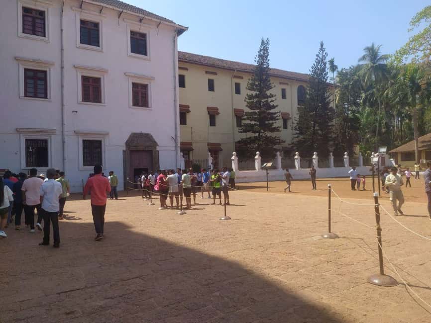 Full Day Private Guided Goa Tour - What the car, the private guide, and timing really mean