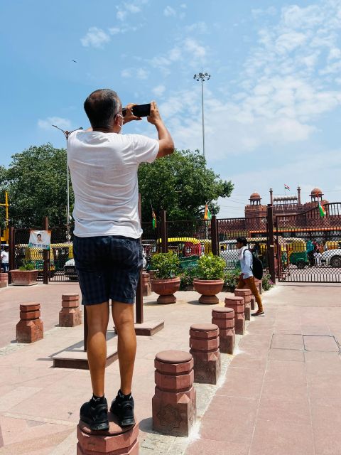 Full-Day Private Old and New Delhi Combo Tour - Jama Masjid and Khari Baoli: two very different kinds of awe