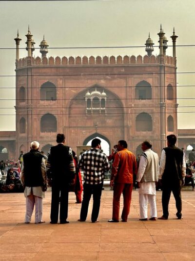 Full-Day Private Old and New Delhi Combo Tour - Chandni Chowk and the Spice Market rickshaw ride