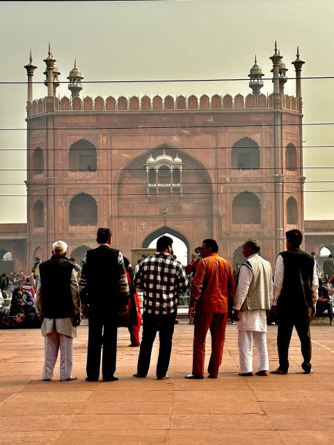 Full-Day Private Old and New Delhi Combo Tour - Chandni Chowk and the Spice Market rickshaw ride