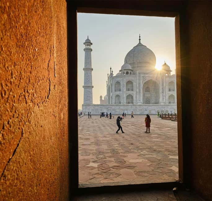 Full-Day Tour of Agra with Sunrise & Sunset at Taj Mahal - Practical tips to keep your day smooth