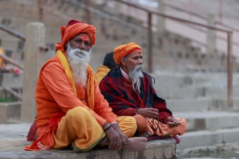 Golden Hour on the Ganges - Sunrise Boat Tour - Why the Ganga Aarti at Dashashwamedh Ghat hits different from the water