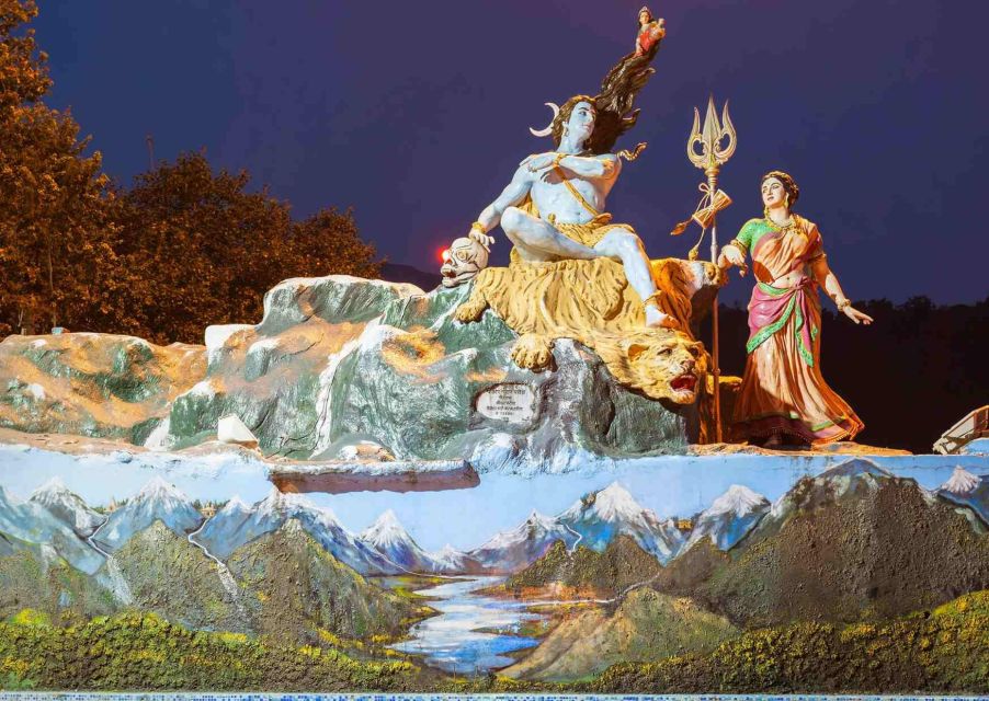Guided Night Walking Tour in Rishikesh - 2 Hours - Illuminated Landmarks: Temples, akshams, and old streets