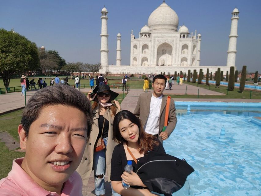 Guided Sunset Tour Of Taj Mahal with Skip-The-Line Entry - What your guide does beyond facts
