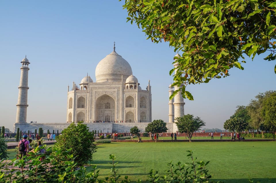 Gurgaon: Private Taj Mahal Day Tour from Gurgaon/Gurugram - Getting real meaning from Shyam’s Taj Mahal storytelling