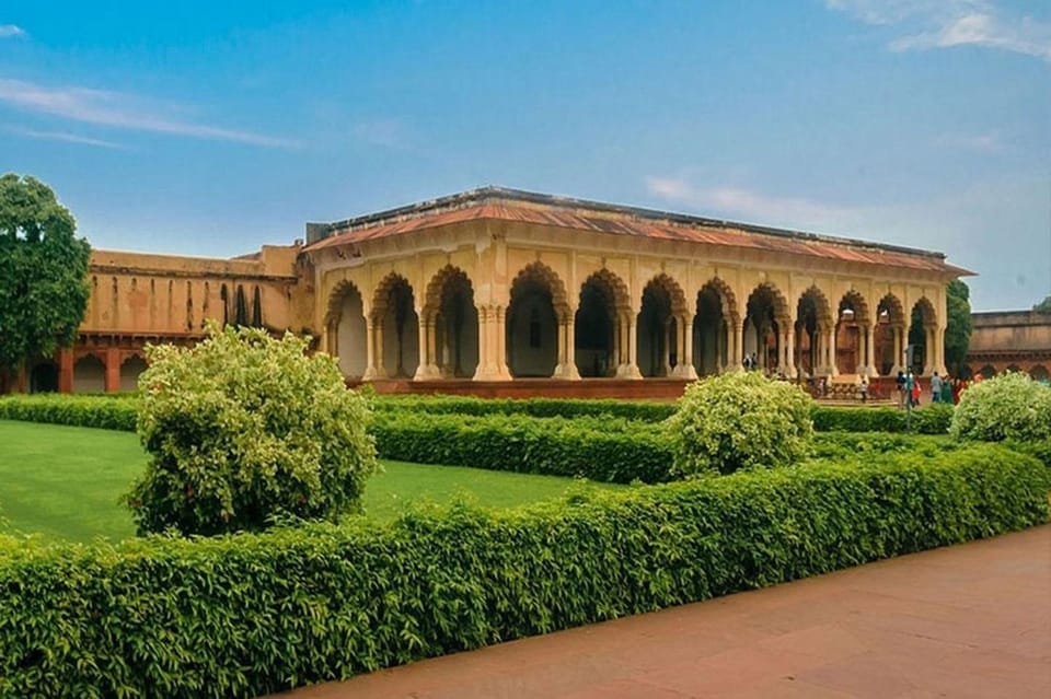Gurgaon: Private Taj Mahal Day Tour from Gurgaon/Gurugram - The 6:00 AM pickup and private AC car that reduces stress