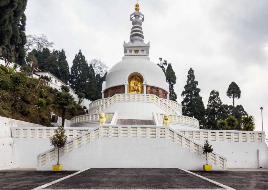 Heritage & Cultural Walk of Darjeeling (2 Hours Guided Tour) - Storytelling Style That Keeps the Tour Moving