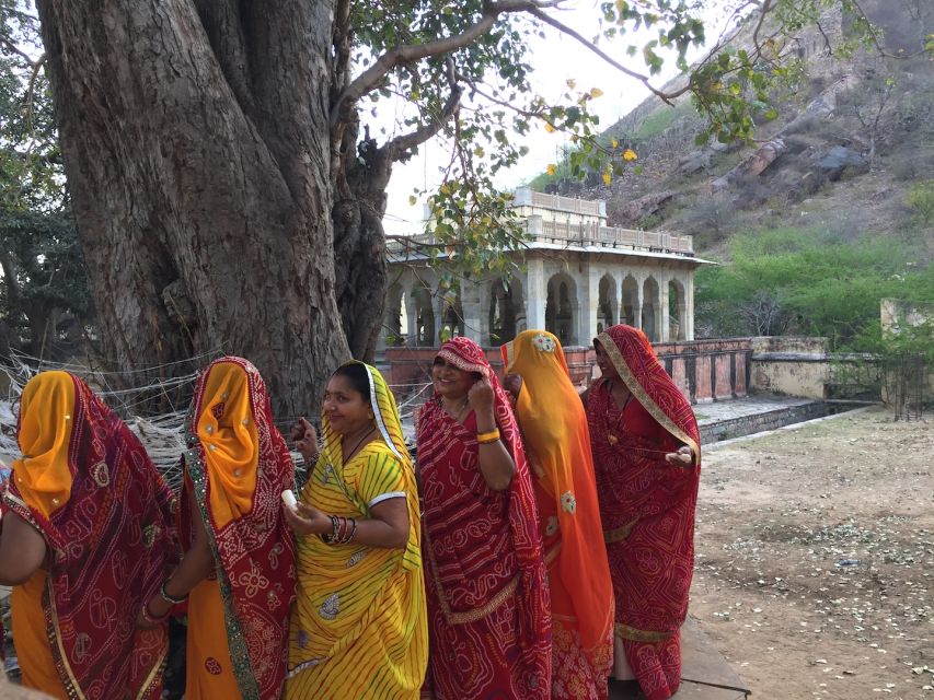 Heritage Walk & Street Food Tasting in Jaipur - Why This Jaipur Street-Food Walk Feels Like the Real City