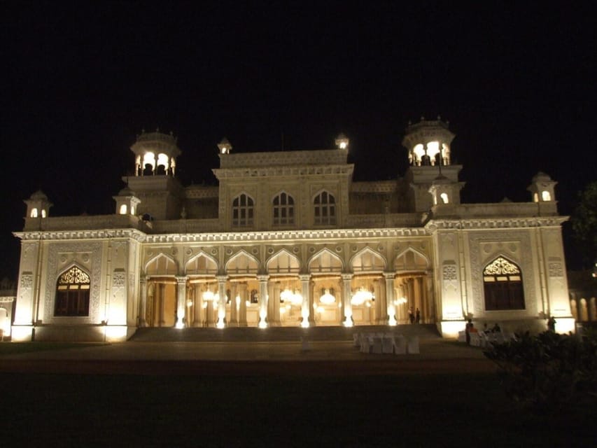 HYDERABAD FULL DAY CITY TOUR - Salarjung Museum: Mir Yousuf Ali Khan’s One-Man Collection Power