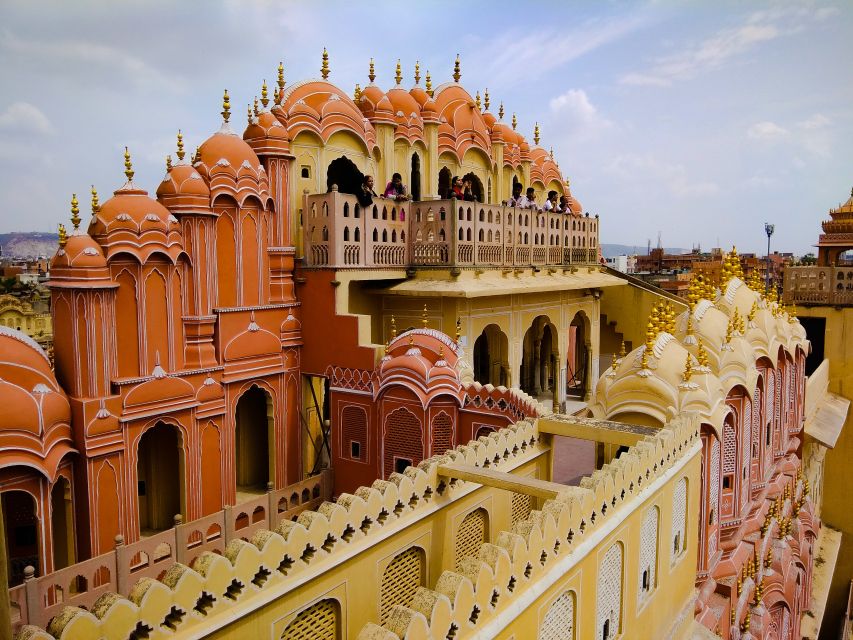 Jaipur: 2-Hour Cultural Walking Tour - Starting at Wind View Cafe: Why this walk begins by Hawa Mahal