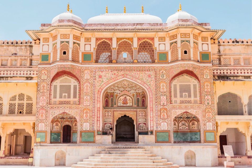Jaipur Amer Fort, Jal Mahal & Stepwell Private Half-Day Tour - What to wear and bring for hill forts and stepwell stairs