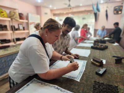 Jaipur: Block Printing Workshop In the Heart of City Center - Getting there with pickup and a luxury car (and how it affects your day)