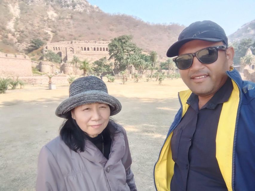 Jaipur: Chand Baori & Bhangarh Fort tour - All Inclusive - Key things I’d bet on