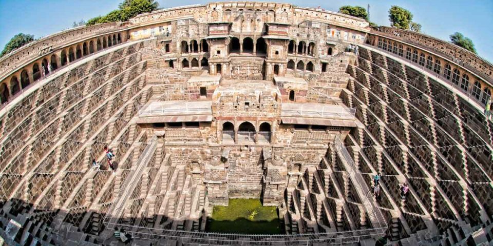 Jaipur: Chand Baori & Bhangarh Fort tour - All Inclusive - Who should book this day trip—and who might not love it