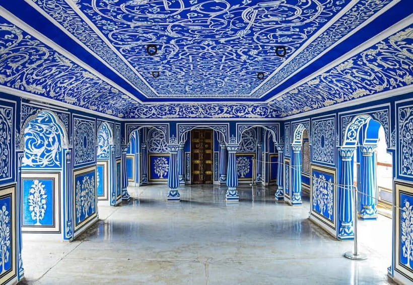 Jaipur: City Palace Museum - Direct Official Ticket - Pritam Niwas Chowk: four deities and four decorated gates