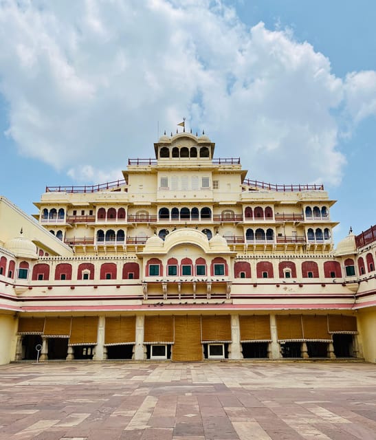 Jaipur: City Tour Full-Day Sightseeing with Guide - The private AC car and guide combo that makes Jaipur easier