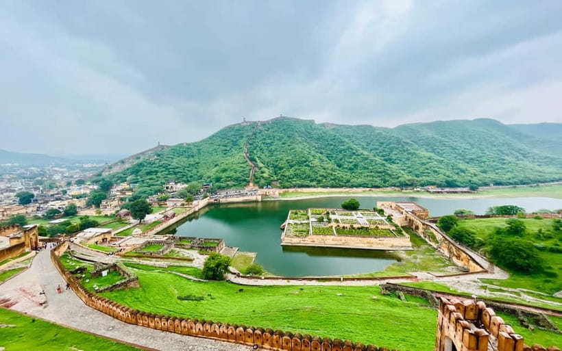 Jaipur: City Tour Full-Day Sightseeing with Guide - Guides make the difference: Gaurav, Sunny, and Pratik’s style
