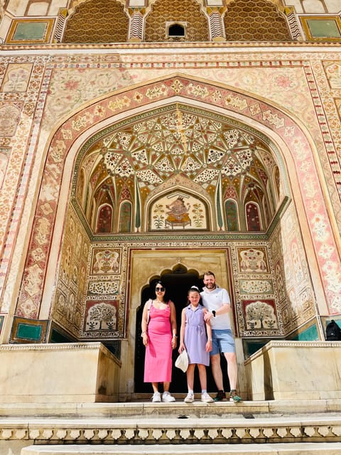 Jaipur: City Tour Full-Day Sightseeing with Guide - Amber Fort (UNESCO): the stop that earns its 1.5 hours