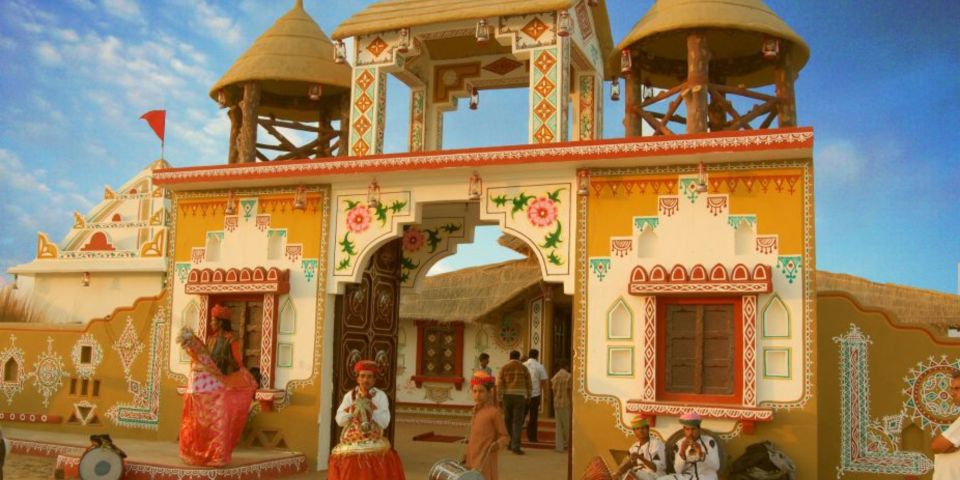 Jaipur: Cultural Evening Tour & Dinner at Chokhi Dhani - The 4-hour rhythm: how to make the most of your time