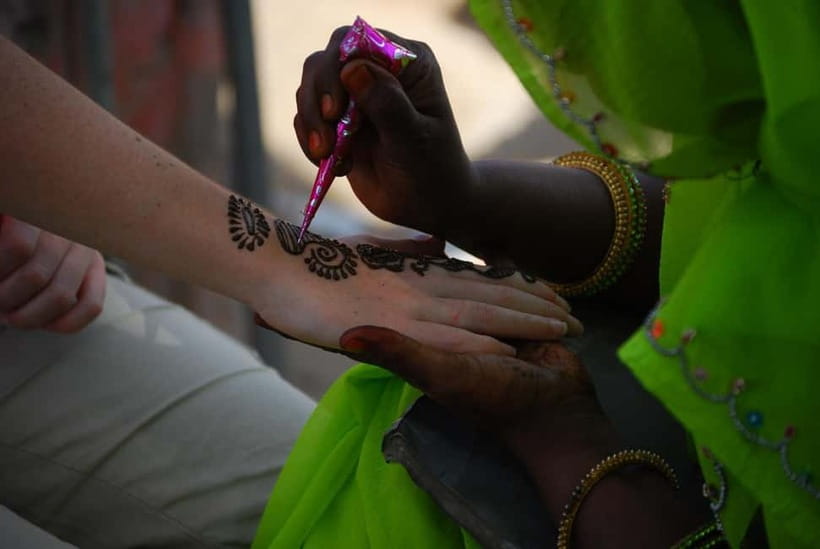 Jaipur: Cultural Tour with Artisan Craft Experiences - Lunch in a Local Setting: The Taste of Rajasthan, Not a Food Court