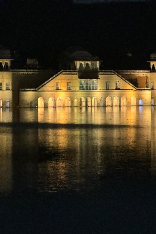 Jaipur: Evening City Tour In Open Jeep - Price and value: what about $43 per person actually includes