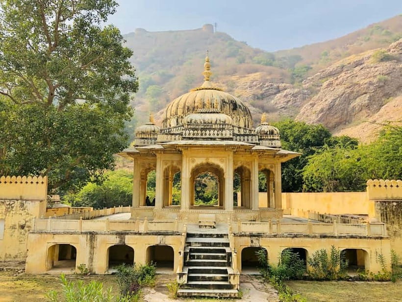 Jaipur: Full-Day City Tour with Car, Guide & Skip-the-Line - Gaitor Ki Chhatriyan: royal cenotaphs, not a loud tourist stop