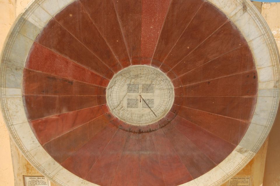 Jaipur: Full-Day Private Sightseeing Tour by Tuk Tuk - Jantar Mantar: giant instruments for measuring time and predicting eclipses
