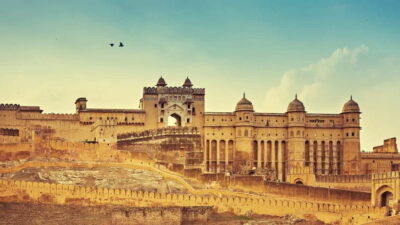 Jaipur: Full Day Sightseeing Tour By Car & Local Tour Guide - Hawa Mahal: the Palace of Winds up close