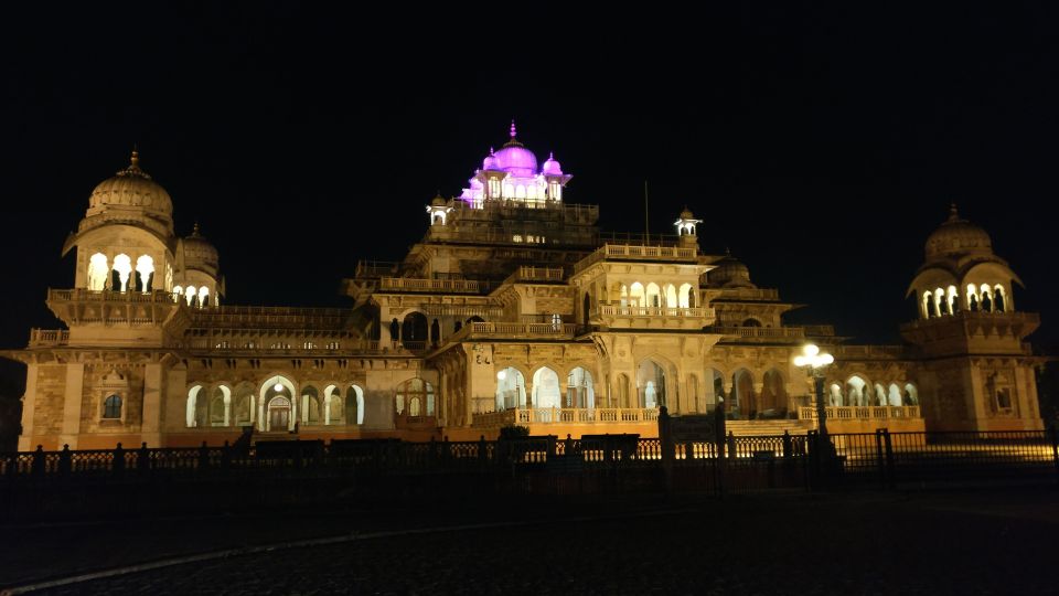 Jaipur: Guided Evening Walking Tour with a Local - Amar Jawan Jyoti: where the evening story begins