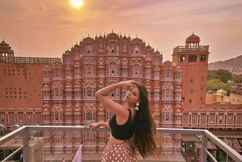 Jaipur: Half or Full-Day Sightseeing Tour with Flower Market - Gaitore Ki Chhatriyan: A Breather Between Big Sights