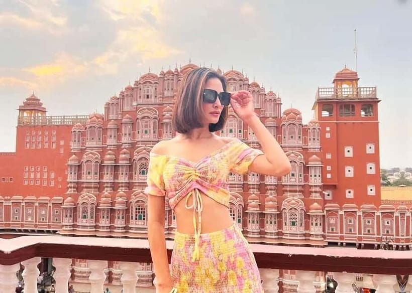Jaipur: Instagram Photo Experience with a Guide - Your Day With Hotel Pickup and Private AC Transport