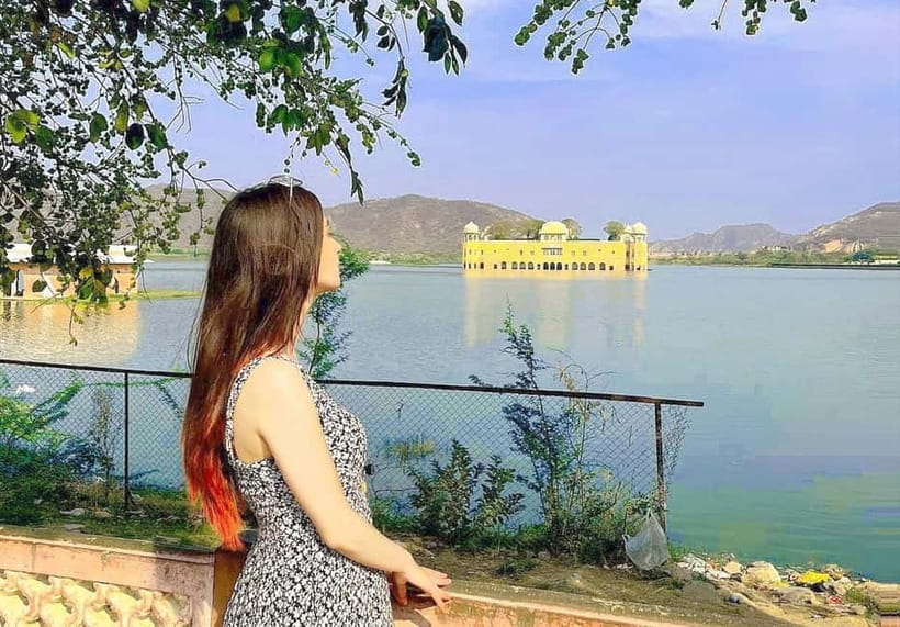 Jaipur: Instagram Photo Experience with a Guide - Lunch Break: Plan for Real Food, But Know It Costs Extra