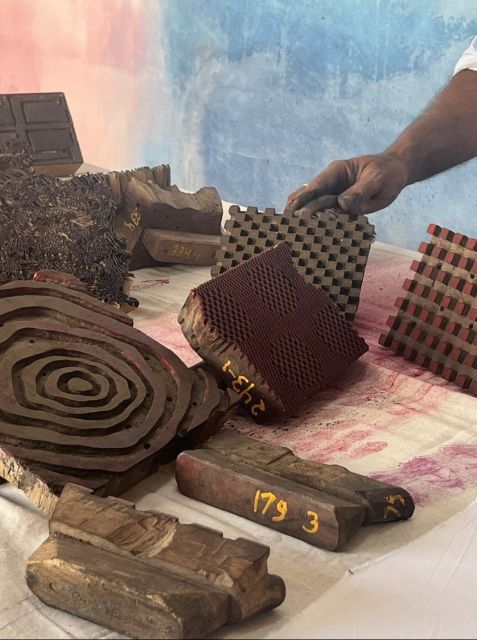 Jaipur: local workshop tour (Handblock printing) - Key things you’ll notice in this Jaipur workshop